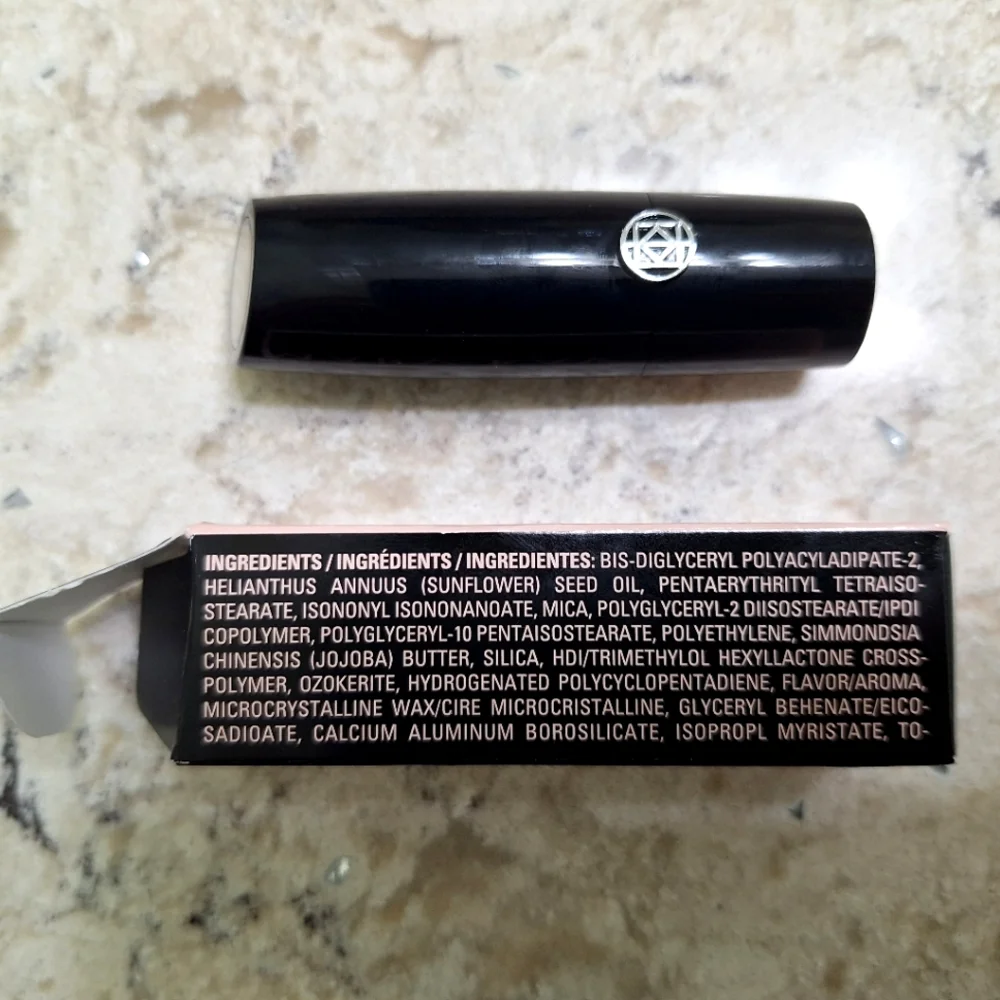 Mary Kay Gel Semi-Shine Long Lasting Lipstick - Scarlet Red Color NIB (Red)